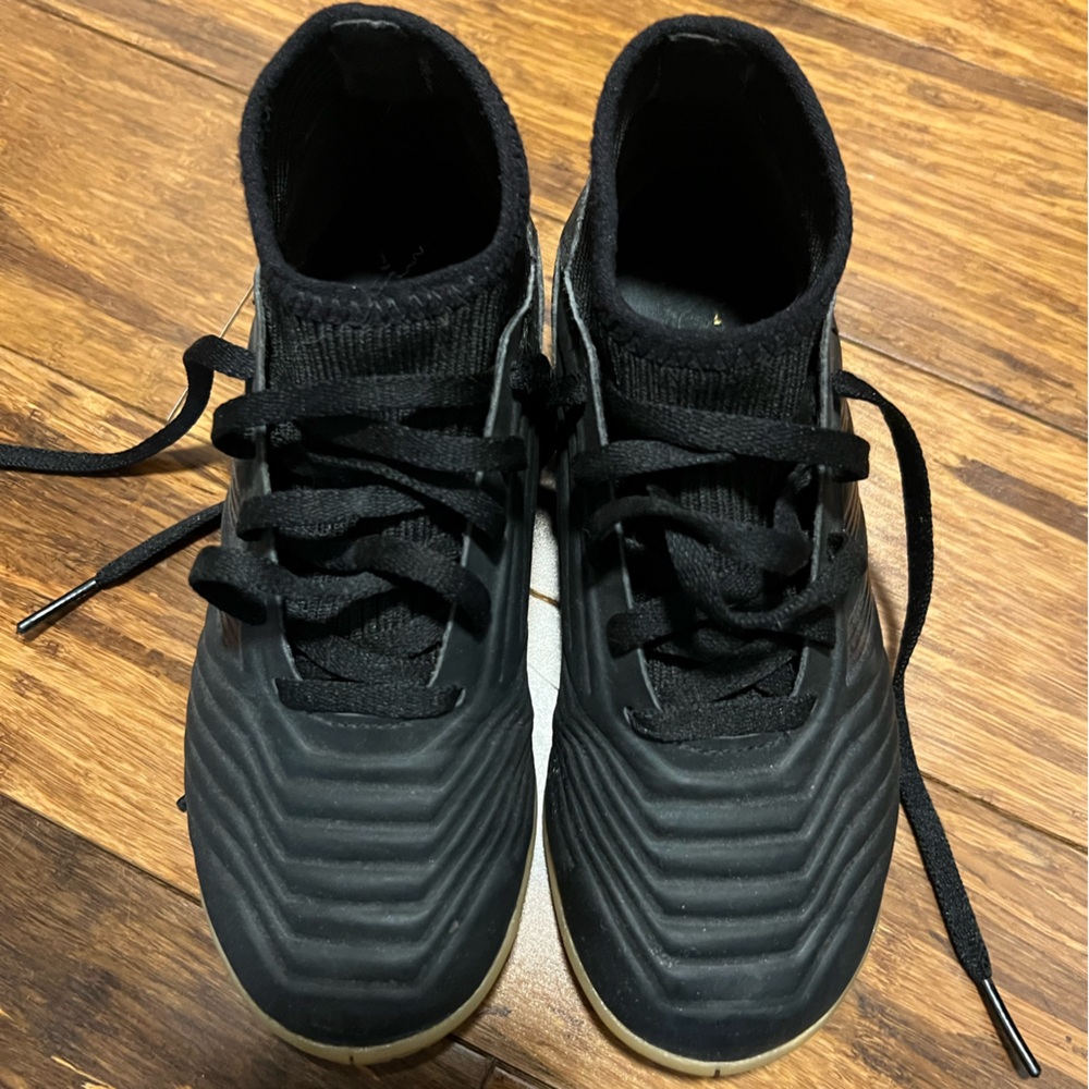 Adidas indoor soccer shoe